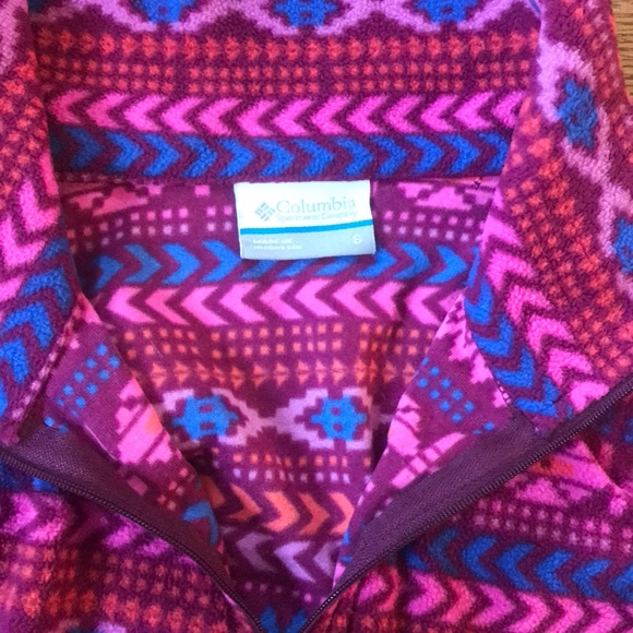 Columbia pull over - Picture 2 of 2